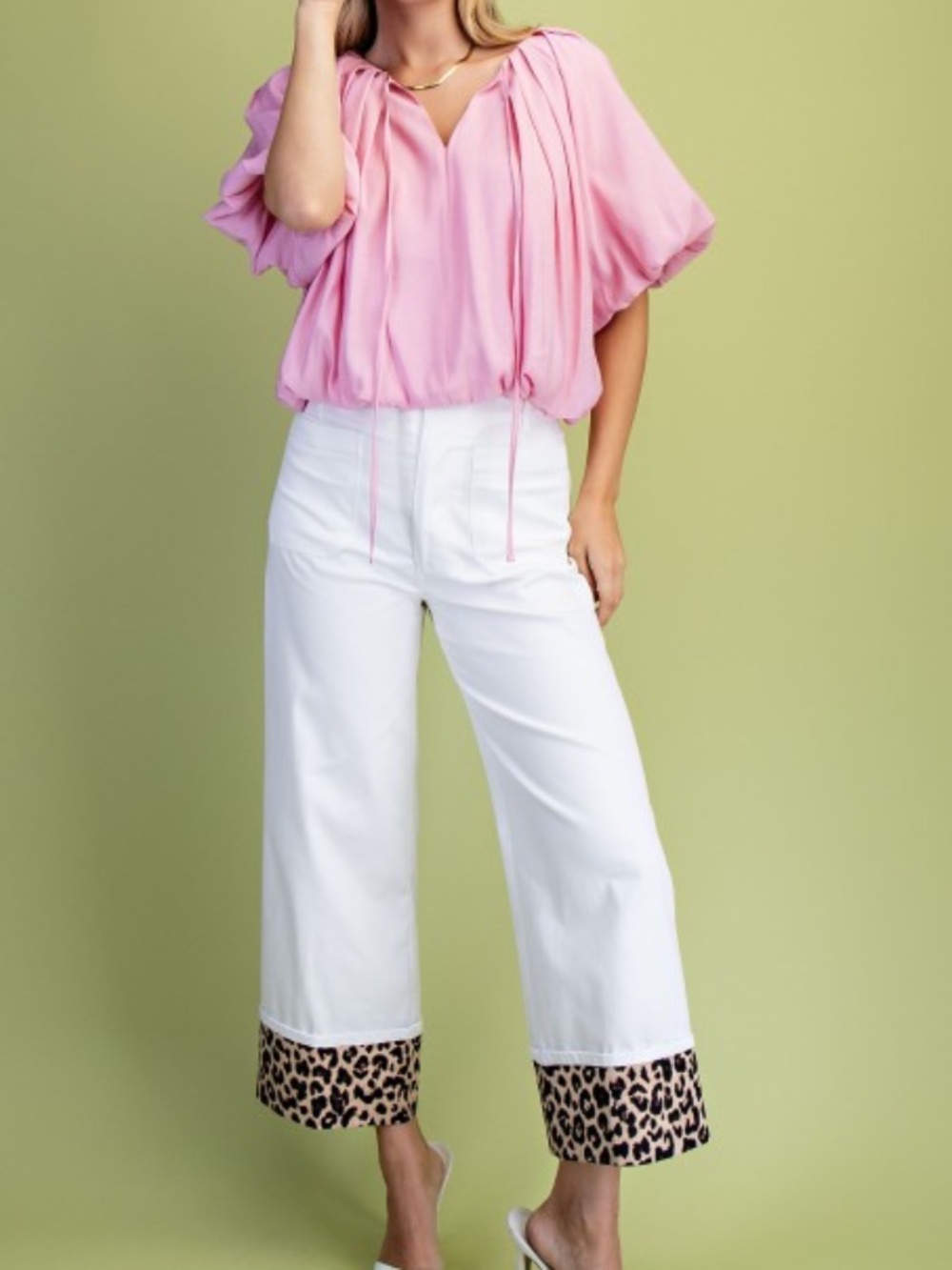 OFF WHITE CROPPED DENIM LIKE PANT WITH LEOPARD PRINT CUFFS SIZE LARGE - NWT - Picture 3 of 15